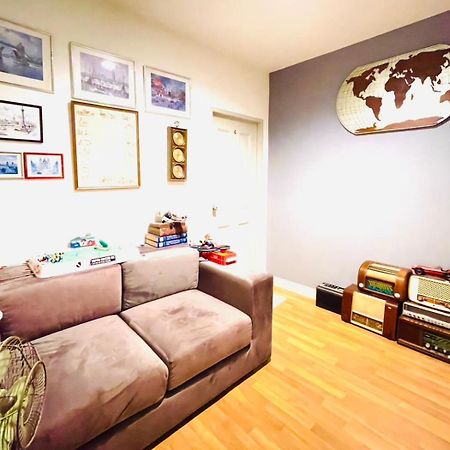 방콕 Autta House 아파트 외부 사진