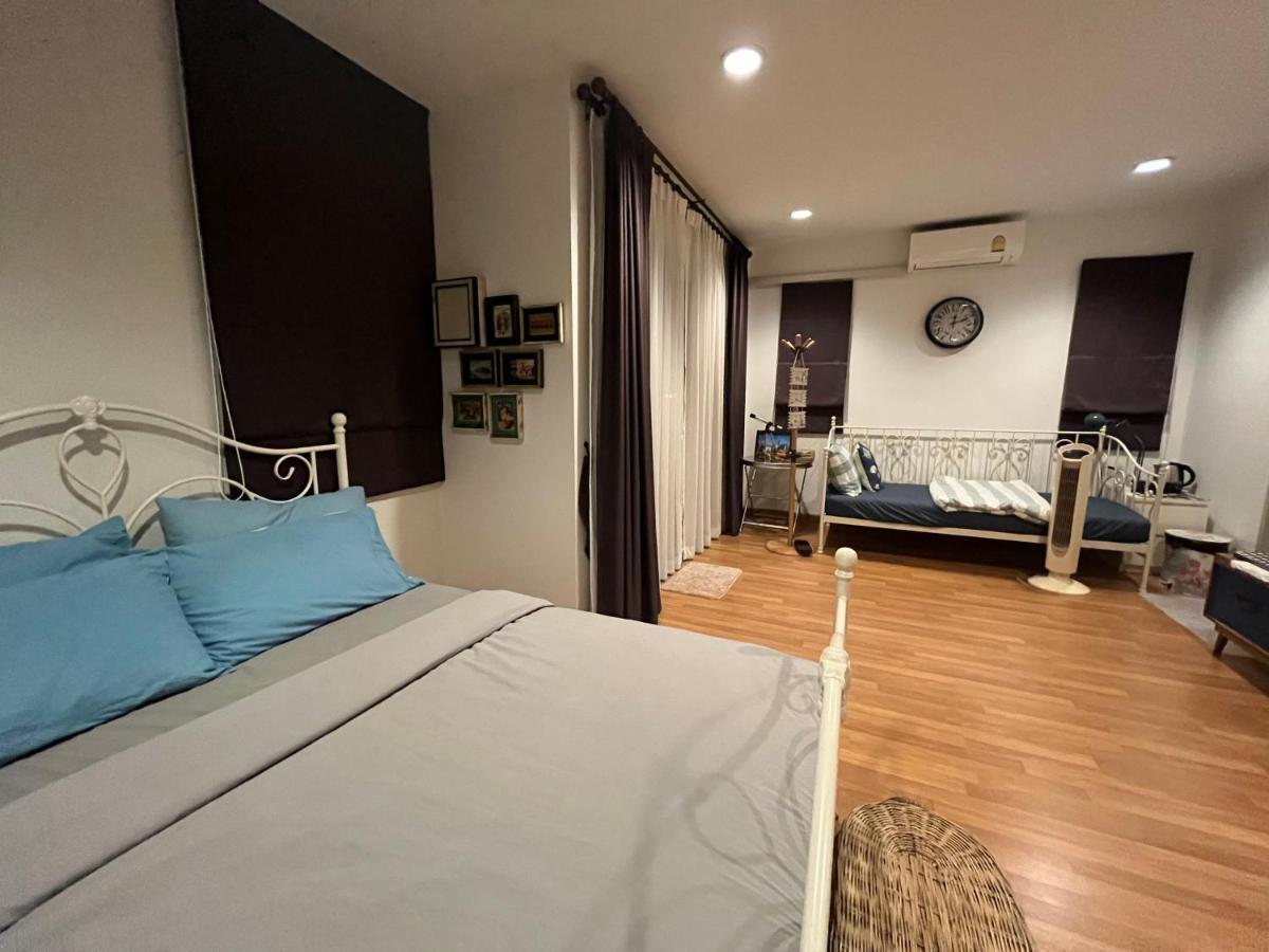 방콕 Autta House 아파트 외부 사진