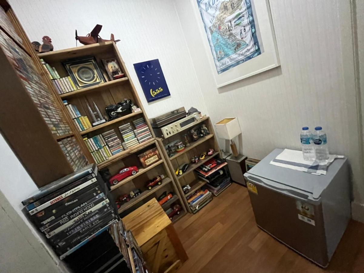 방콕 Autta House 아파트 외부 사진