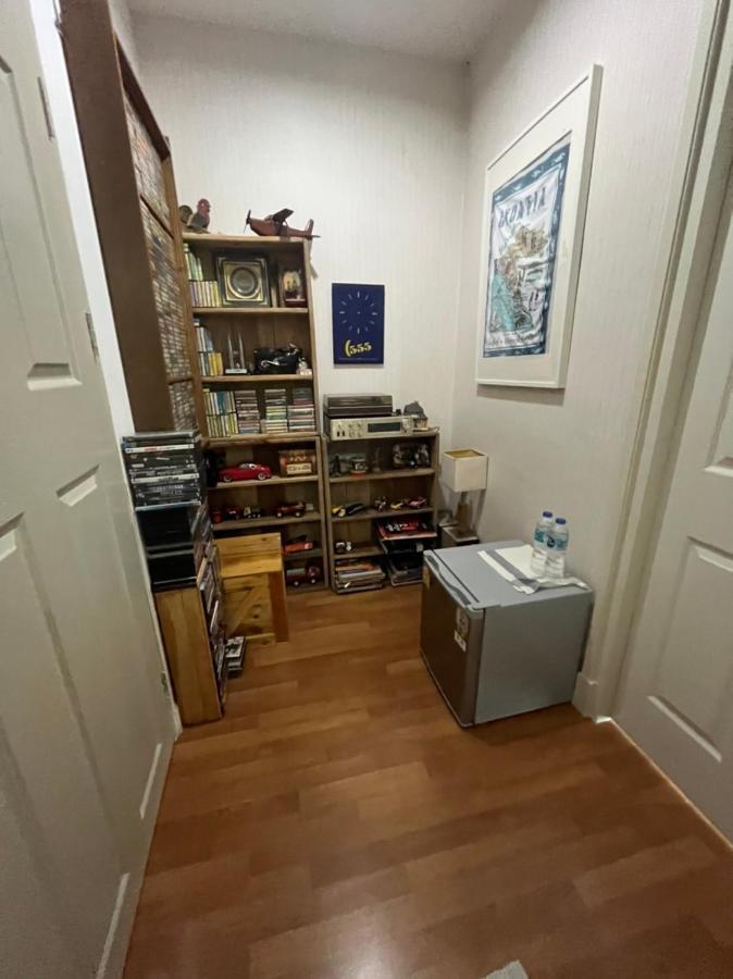 방콕 Autta House 아파트 외부 사진