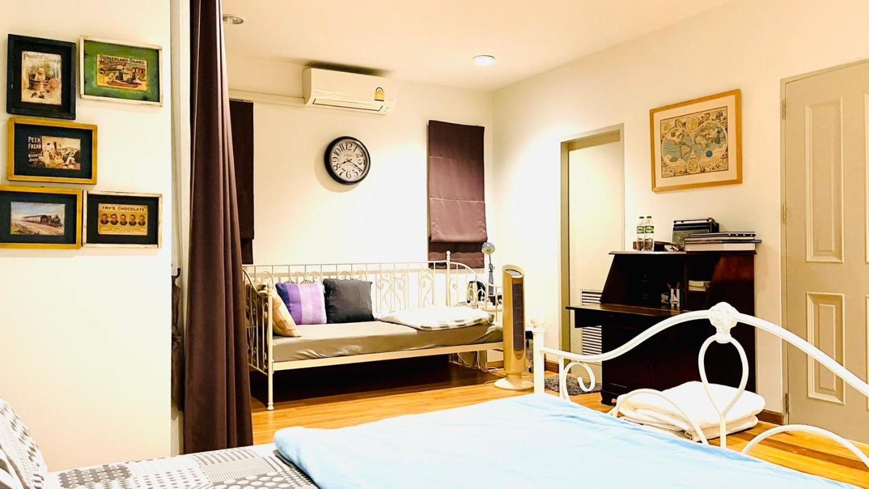 방콕 Autta House 아파트 외부 사진